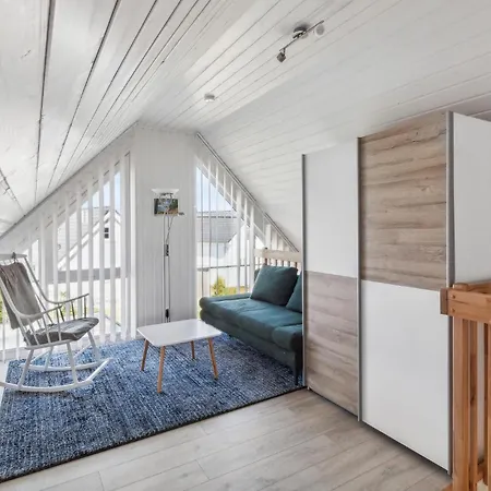 Nice Home In Zerpenschleuse With Wifi Holiday home
